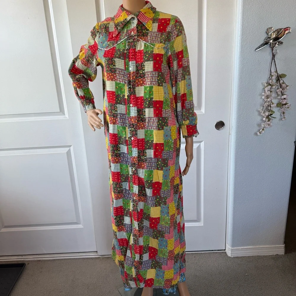 VINTAGE 60s 70s Colorful Patchwork Corduroy Snap Front Housecoat Robe M L hippie - Picture 4 of 14